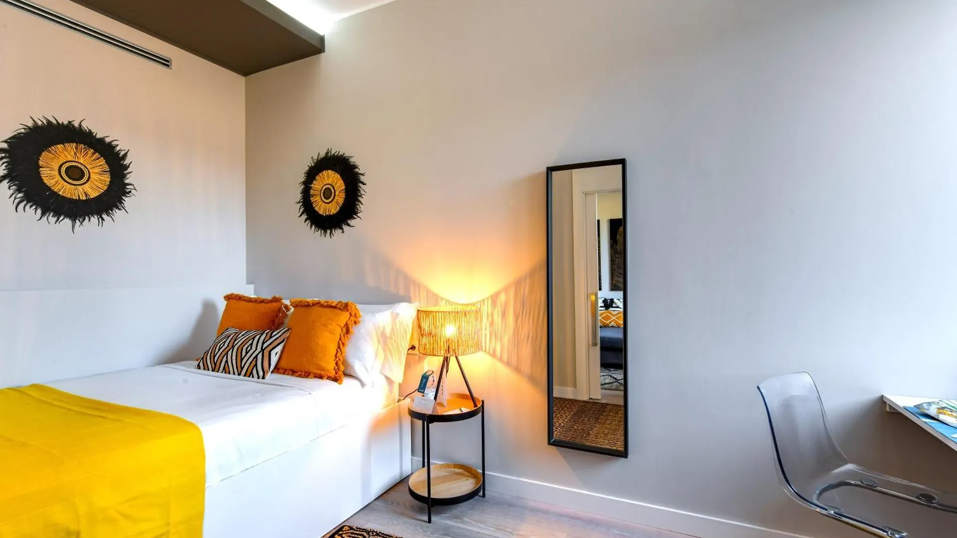 Sweett - Vista Duomo Apartment Milan Italy